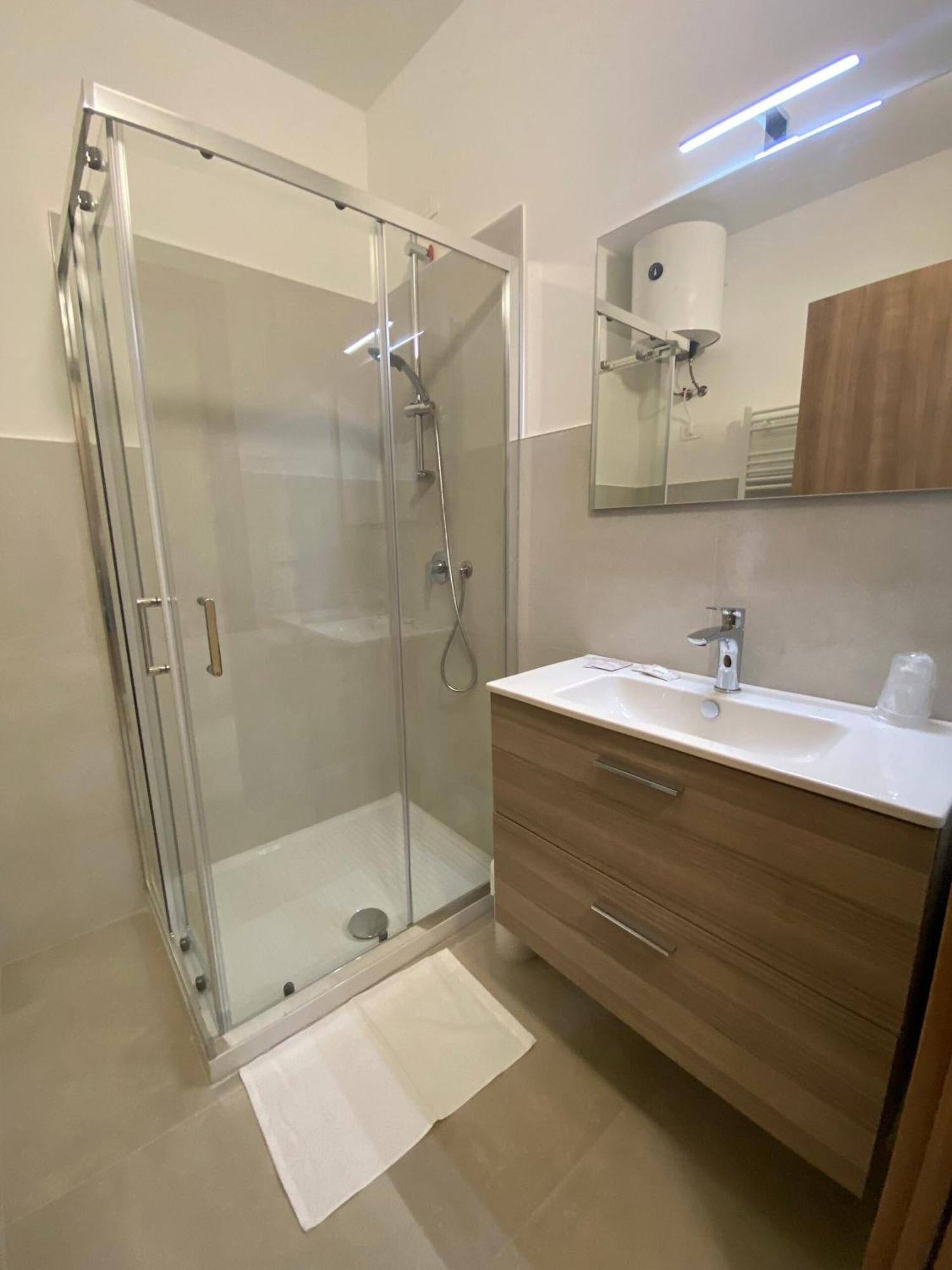 Residence Montefeltro La Torraccia エクステリア 写真